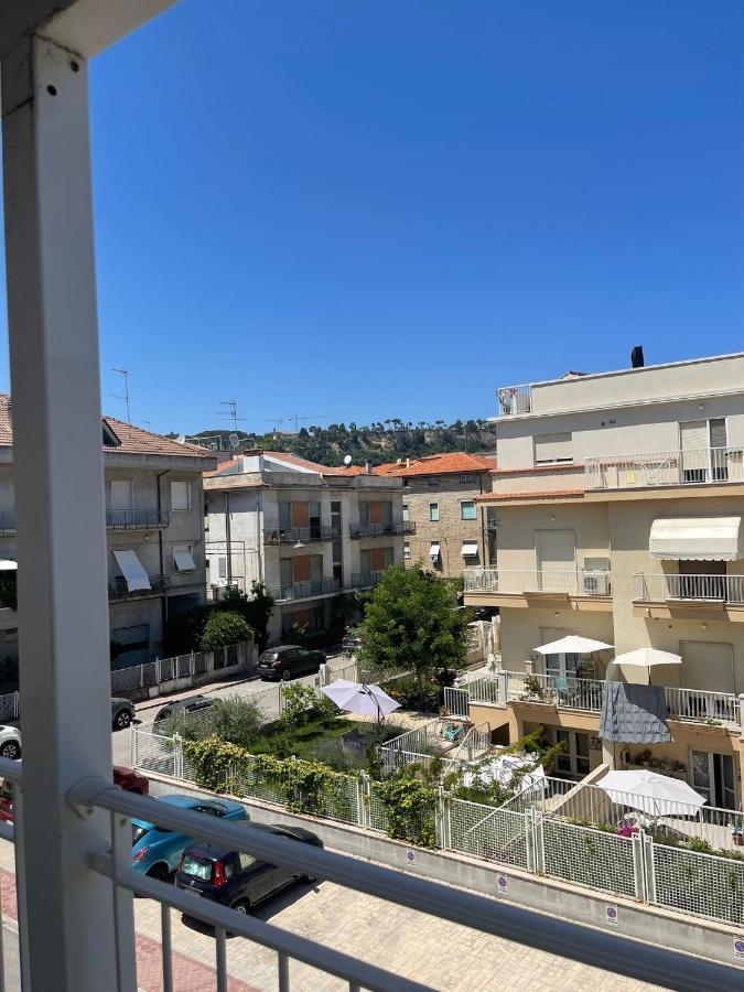 Da Cate - Appartamento Al Mare Grottammare Extérieur photo