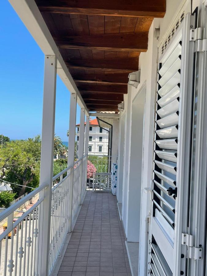Da Cate - Appartamento Al Mare Grottammare Extérieur photo
